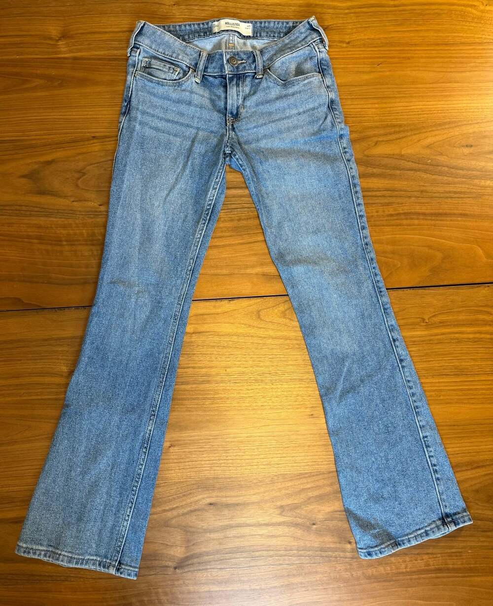 Hollister Low Rise Bootcut Jeans Size 25 Regular Light Wash Y2K Denim